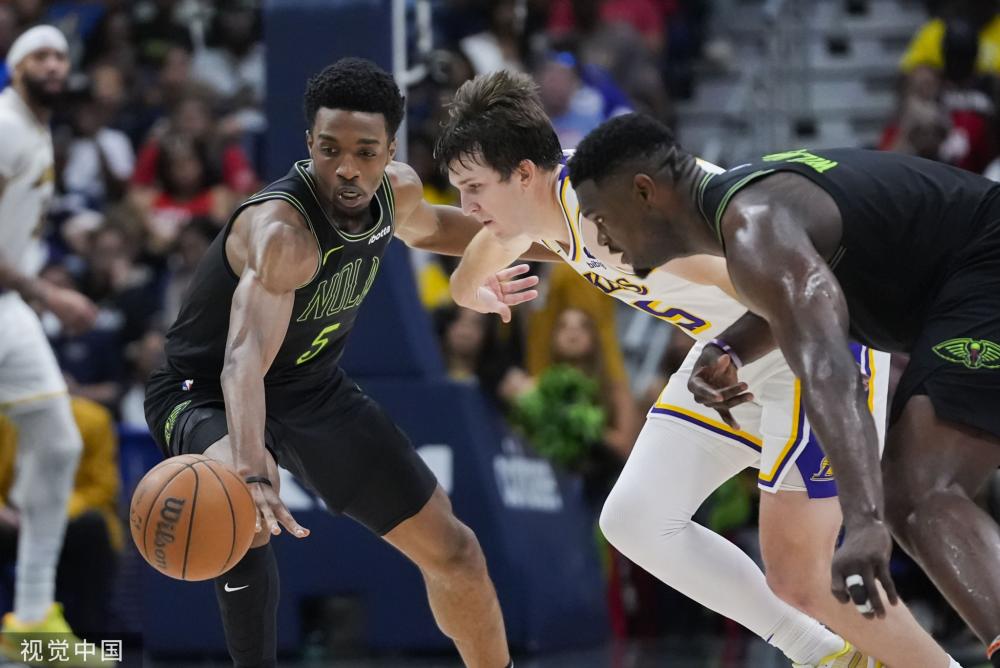 冰雪热潮持 冰雪热潮持